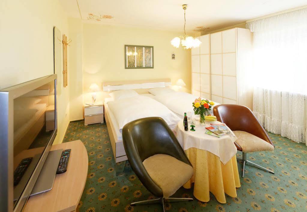 Hotel Garni Regina Goessweinstein Exteriér fotografie