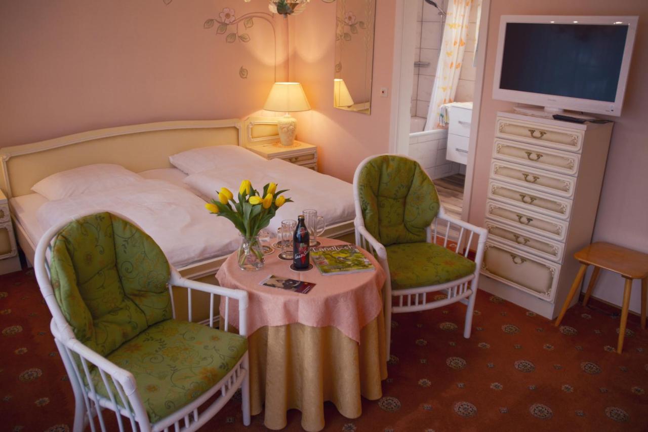 Hotel Garni Regina Goessweinstein Exteriér fotografie